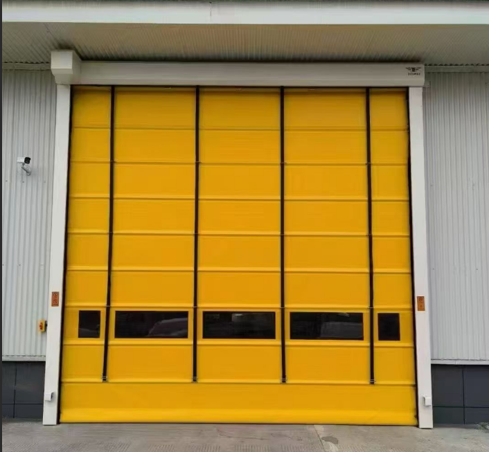 北京地区卷帘门与伸缩门怎么选？鸿泽润智能门控给出答案